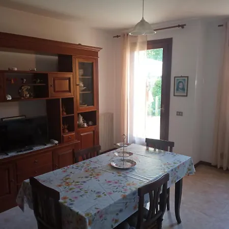 B&B Camerana 73 Апартаменты Азоло