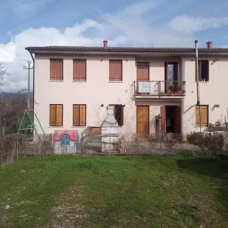 Апартаменты B&B Camerana 73 Азоло